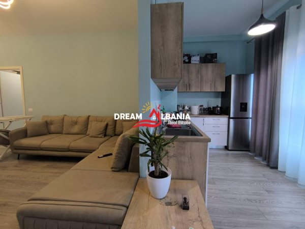Tirane, shitet apartament 2+1+Ballkon Kati 3, 97 m² 149.500 € (Mnagalem 21)
