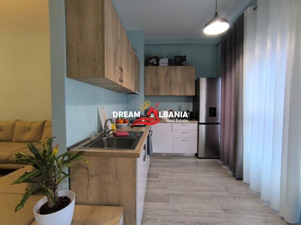 Tirane, shitet apartament 2+1+Ballkon Kati 3, 97 m² 149.500 € (Mnagalem 21)
