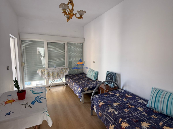Tirane, jepet me qera apartament 1+1+Ballkon Kati 3, 60 m² 459 € (PRANE UET,PORCELAN)