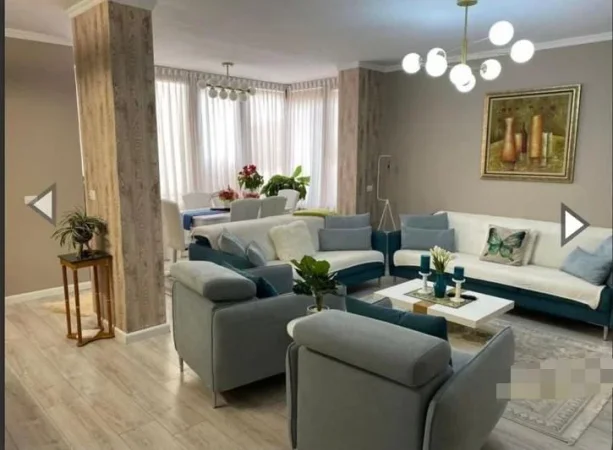 Tirane, jepet me qera apartament 3+1+Aneks+Ballkon Kati 5, 120 m² 1.000 € (RRUGA E ELBASANIT)