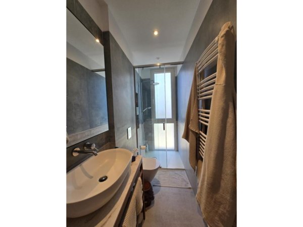 Vlore, shitet apartament 3+1+Ballkon Kati 2, 156 m² (DHERMI)