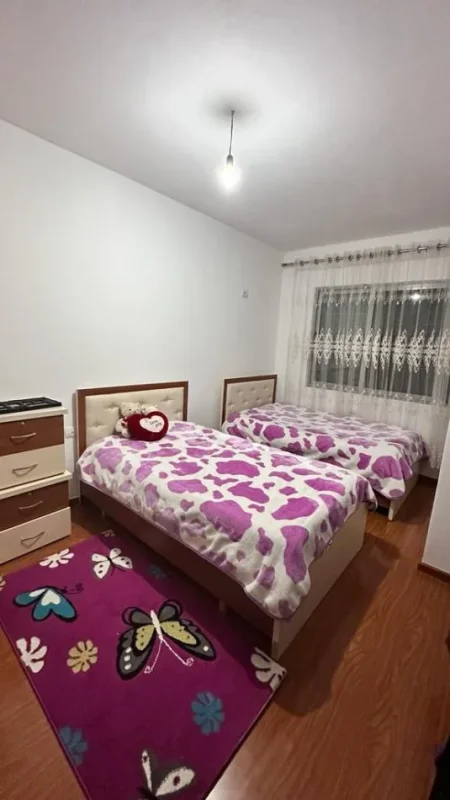 Tirane, jepet me qera apartament 2+1 Kati 5, 96 m² 500 € (ASTIR)