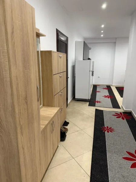 Tirane, jepet me qera apartament 2+1 Kati 6, 120 m² 550 € (Astir)