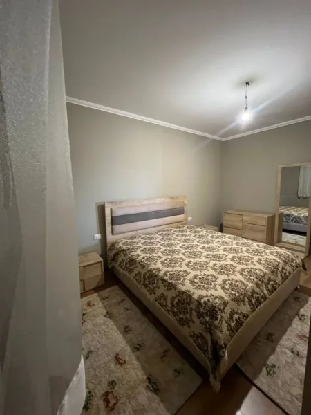 Tirane, jepet me qera apartament 2+1 Kati 8, 110 m² 700 € (Don Bosko)