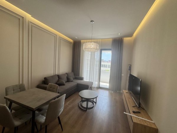 Jepet me qera Super apartament 1+1+Ballkon Kati 4, 70 m² 800 € (Blvd. Gjergj Fishta, kryqezimi i Vasil Shanto)