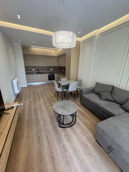 Jepet me qera Super apartament 1+1+Ballkon Kati 4, 70 m² 800 € (Blvd. Gjergj Fishta, kryqezimi i Vasil Shanto)