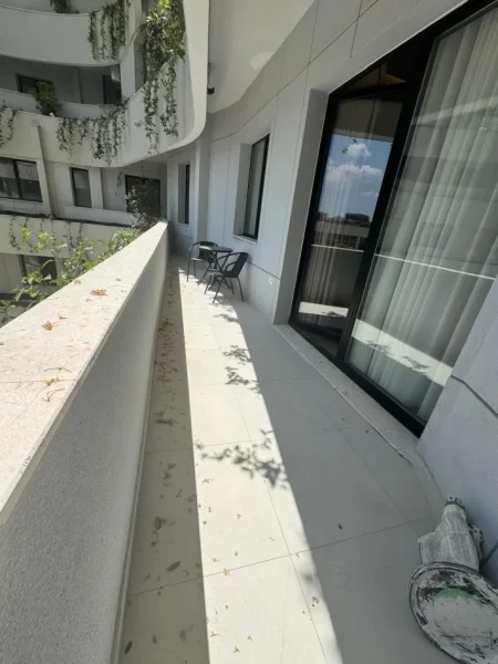 Jepet me qera Super apartament 1+1+Ballkon Kati 4, 70 m² 800 € (Blvd. Gjergj Fishta, kryqezimi i Vasil Shanto)