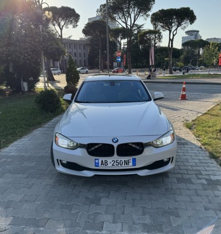 Shqiperi, shes makine Bmw Benzin, e bardhë automatik Kondicioner 150.000 km 9.800 €