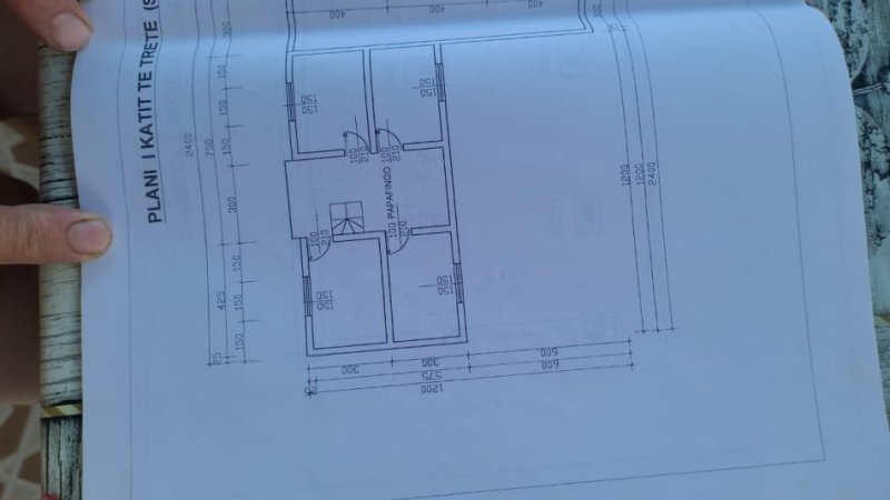 Tirane, shes apartament duplex 2 Katshe Kati 2, 140 m² 98.001 € 