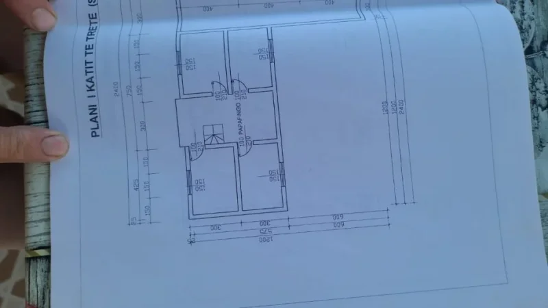 Tirane, shes apartament duplex 2 Katshe Kati 2, 140 m² 98.001 € 