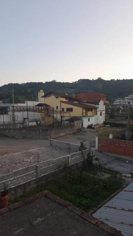 Tirane, shes apartament duplex 2 Katshe Kati 2, 140 m² 98.001 € 