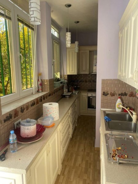 Tirane, shitet Vile 2 Katshe Kati 2, 198 m² (Peze, Tirane)