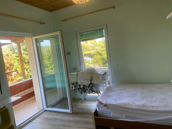 Tirane, shitet Vile 2 Katshe Kati 2, 198 m² (Peze, Tirane)