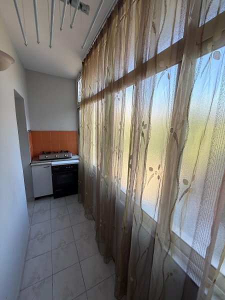 Tirane, jepet me qera apartament 2+1+Ballkon Kati 3, 78 m² 600 € (Rruga Don Bosko)