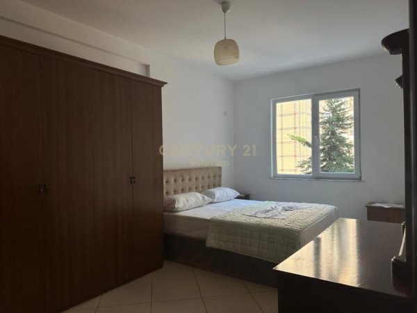 Tirane, jepet me qera apartament 1+1 Kati 1, 60 m² 430 € (Rr. Teodor Keko)