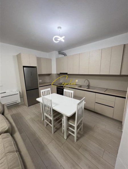 Tirane, jepet me qera apartament 2+1 Kati 9, 100 m² 600 € (KOMPLEKSI RIVER RESIDENCE)