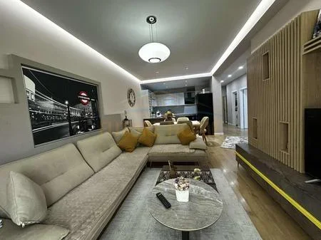 Tirane, shitet apartament 2+1 Kati 5, 105 m² 12.000.000 € 