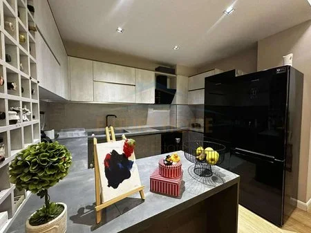 Tirane, shitet apartament 2+1 Kati 5, 105 m² 12.000.000 € 