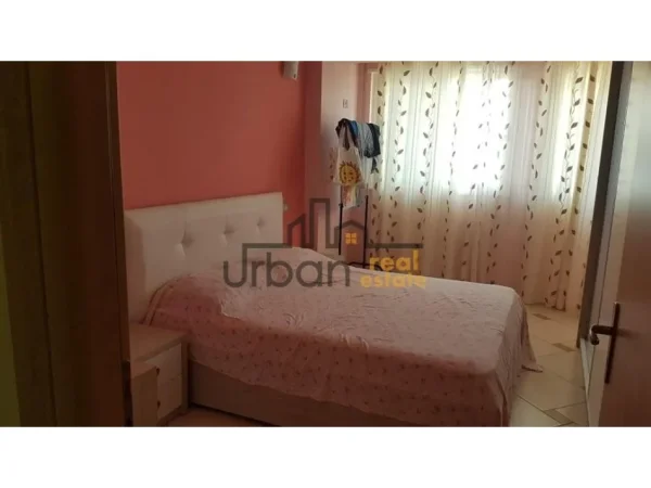 Durres, shitet apartament 1+1+Ballkon Kati 4, 71 m² 90.000 € (Mali i Robit)