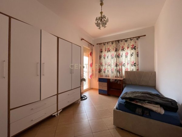 jepet me qera apartament 3+1+Ballkon Kati 2, 109 m² 450 € (Astir)