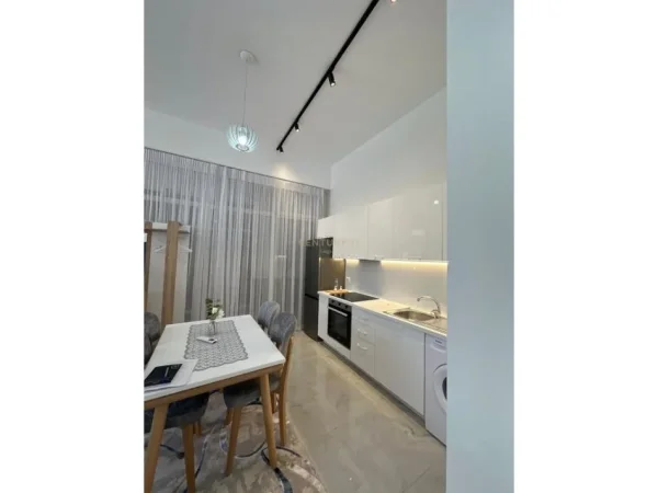 Tirane, shitet apartament 1+1 Kati 1, 49 m² 73.200 € (Legacy118278)