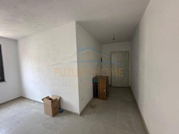 Tirane, shitet apartament 1+1 Kati 7, 69 m² 103.320 € (Unaza e Re, Tiranë, rruga Loni Ligori)