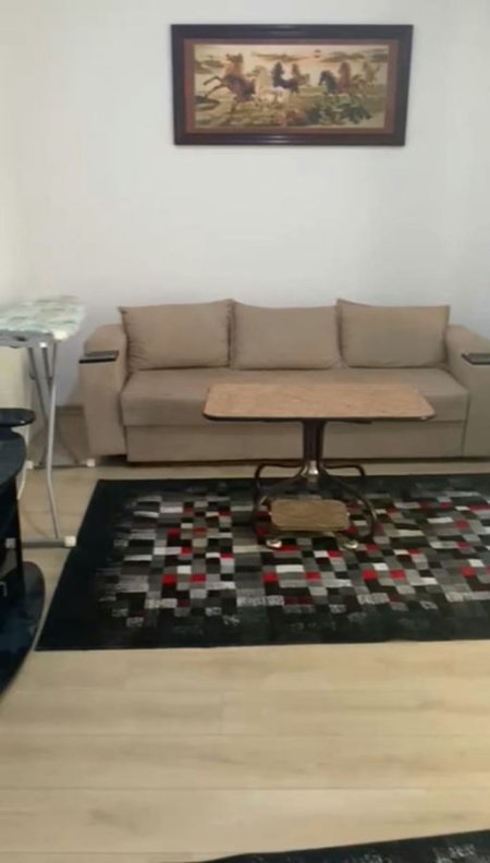 Tirane, jepet me qera 2+1+Ballkon Kati 1, 90 m² 500 € (Rruga &quot;)