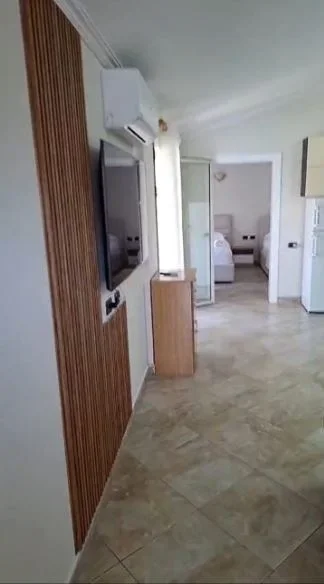 Tirane, jepet me qera apartament 1+1 Kati 4, 61 m² 500 € (* JEPET ME QERA SUPER APARTAMENT 1+1 PRANË GJIMNAZIT BESNIK SYKJA NE VASIL SHANTO)