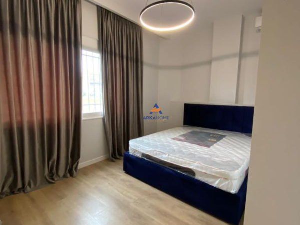 Tirane, jepet me qera apartament 1+1 Kati 1, 65 m² 500 € (21 DHJETORI)