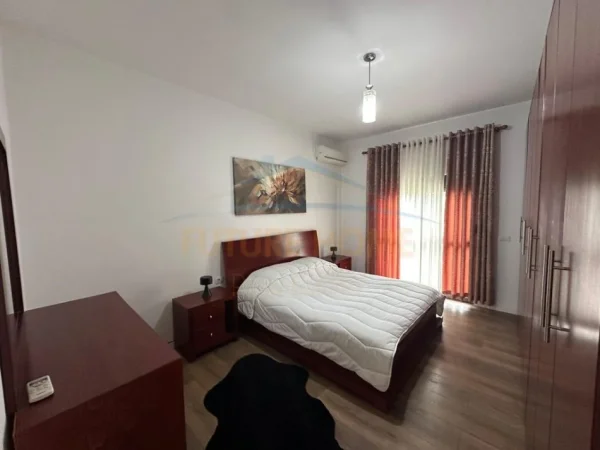 Tirane, shitet apartament 2+1+Ballkon Kati 1, 136 m² 215.000 € (Prane kompleksit Grand, ne rrugen Ali Visha, Ali Dem, Tirane)