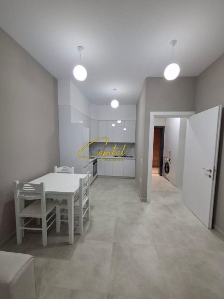 Tirane, jepet me qera apartament 1+1 Kati 6, 60 m² 600 € (SPITALI AMERIKAN 3)