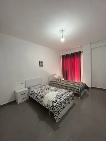 Tirane, shitet apartament 2+1 Kati 7, 129 m² 174.000 € (Prane Spitalit Amerikan 3)