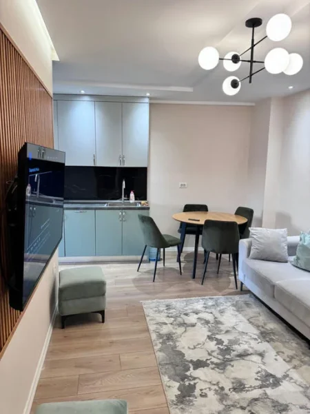 Tirane, jepet me qera apartament 1+1 , 60 m² 470 € (Rruga ''Hasan Vogli")