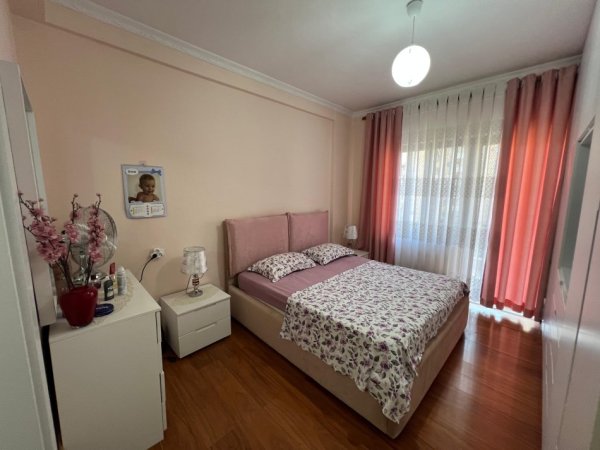 Tirane, shitet apartament 2+1 Kati 6, 108 m² 150.000 € (Rruga tedor keko)