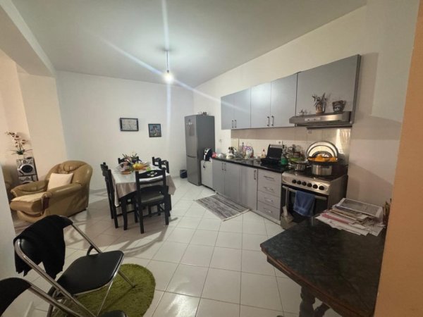 Tirane, shitet apartament 2+1 Kati 5, 89 m² 129.000 € 