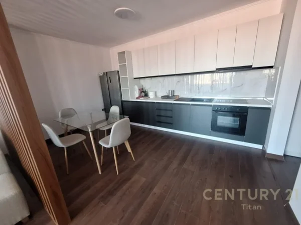 Tirane, shitet apartament 2+1 Kati 5, 120 m² 192.000 € 