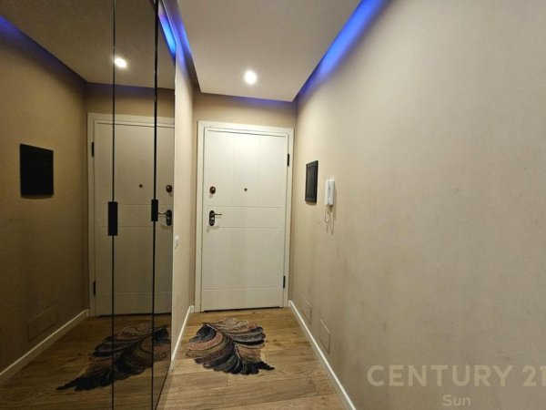 Tirane, jepet me qera apartament 2+1 Kati 6, 95 m² 800 € (KOMPLEKSIN MAGNET)