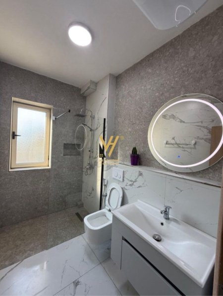 Tirane, jepet me qera apartament 2+1+Ballkon Kati 3, 78 m² 550 € (DON BOSKO)
