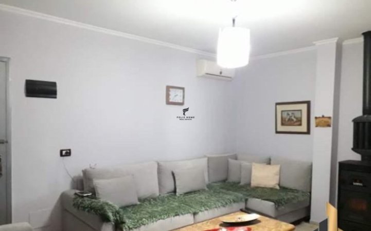 Tirane, jepet me qera apartament 2+1 Kati 6, 96 m² 450 € (BRRYL)