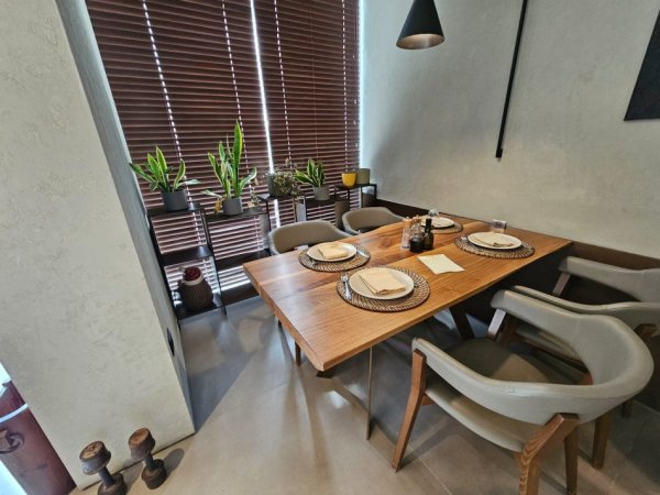 Tirane, jepet me qera bar-resorant Kati 0, 110 m² 1700 € (Kodra e Diellit)