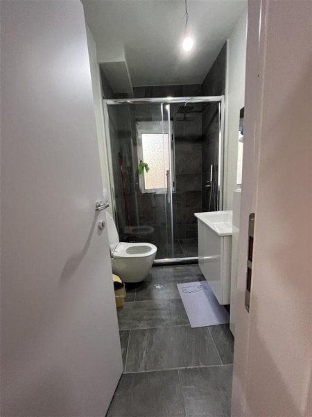 Tirane, shitet apartament 2+1 Kati 3, 81 m² 155.000 € (BULEVARDI BAJRAM CURRI, PRANE ECO MARKET)