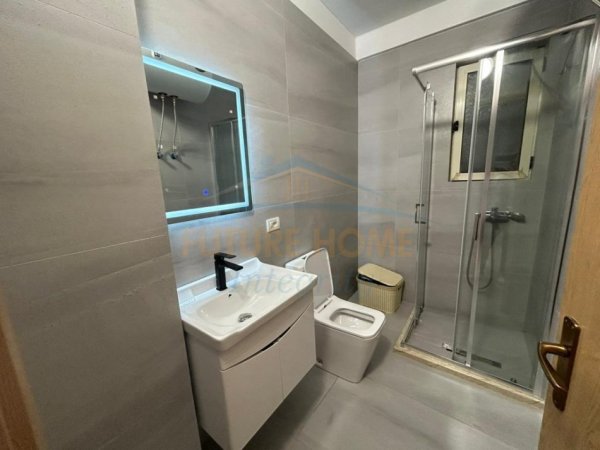 Tirane, jepet me qera apartament 1+1 Kati 3, 57 m² 500 € (Selite)