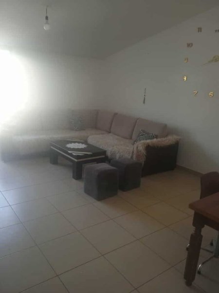 Tirane, jepet me qera apartament 1+1+Ballkon Kati 6, 85 m² 280 € (Prane Thesarit te shtetit)