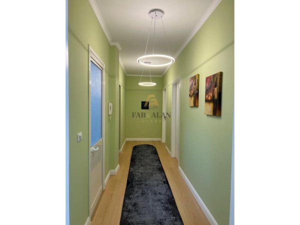 Tirane, shitet apartament 2+1 Kati 3, 88 m² 145.000 € (Astir, Bulevardi Migjeni)