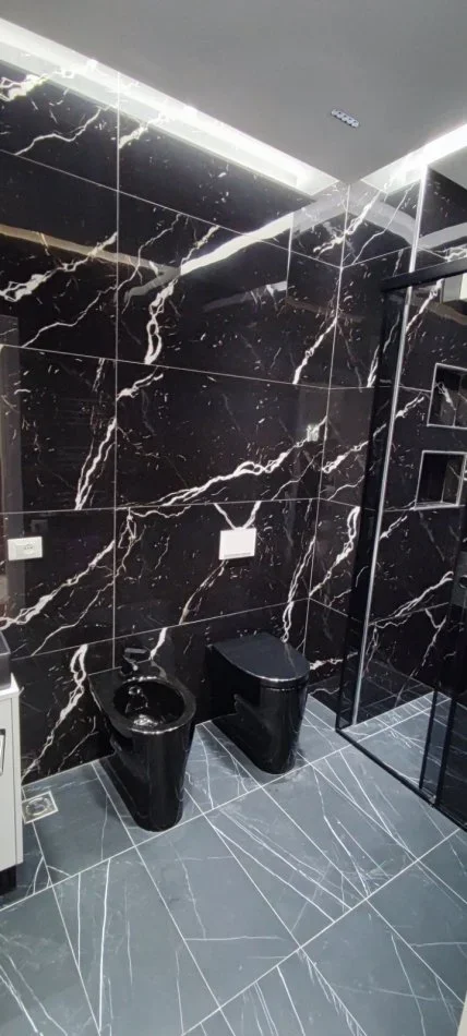 Tirane, jepet me qera apartament 2+1+Ballkon Kati 4, 114 m² 900 € (Myslym Shyri)