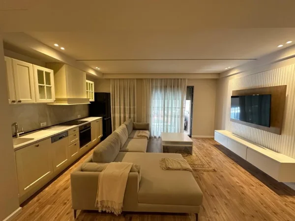 Tirane, shitet apartament 1+1+Ballkon Kati 6, 72 m² 210.000 € 
