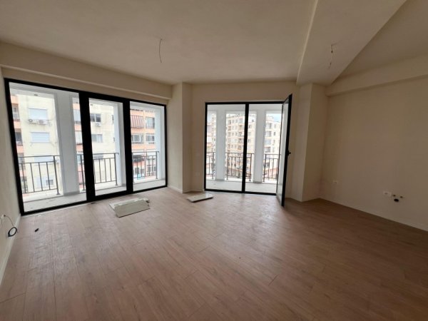 Tirane, shitet apartament 2+1+Ballkon Kati 7, 114 m² 154.035 € (Urban Gate)