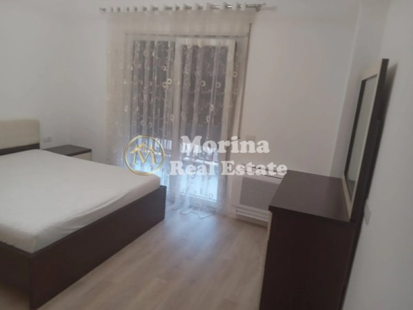 Tirane, jepet me qera apartament 2+1 Kati 2, 105 m² 700 € (Xhamlliku)