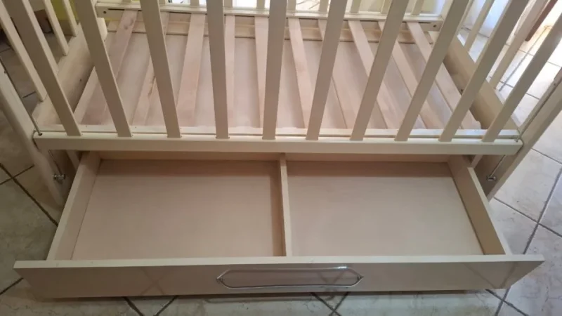 Tirane, shes Shes krevat per femije