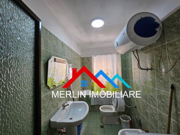 Tirane, jepet me qera apartament 2+1+Ballkon Kati 4, 93 m² 560 € (SHESHI WILLSON)